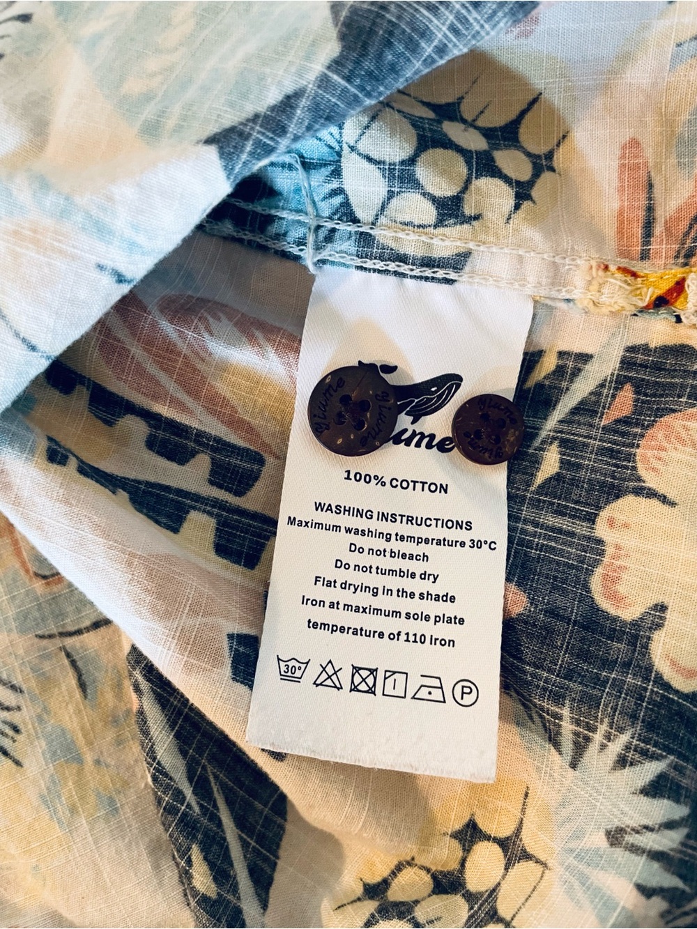 Yiume Blue Floral Sea Turtle Short Sleeve Button Down Aloha Hawaiian Shirt Nwt — image 7 of 8
